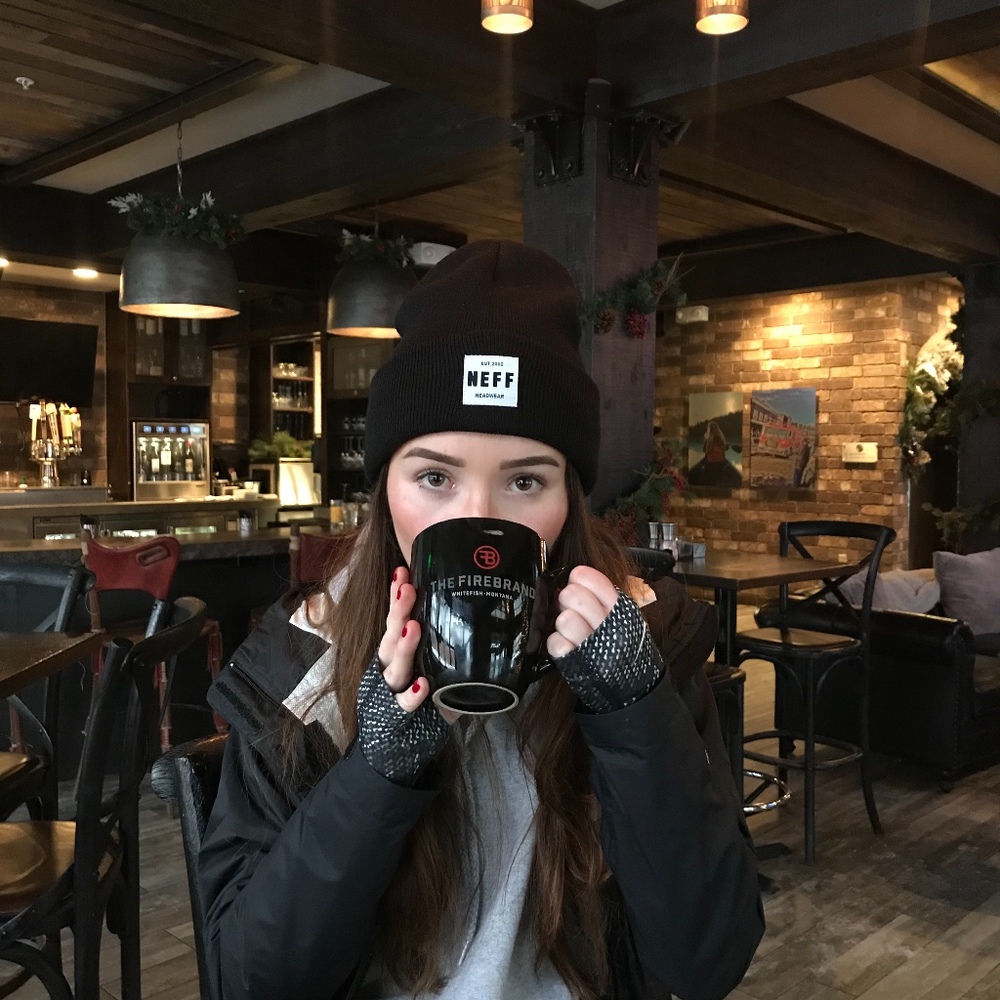 Meet your Posher, Tina